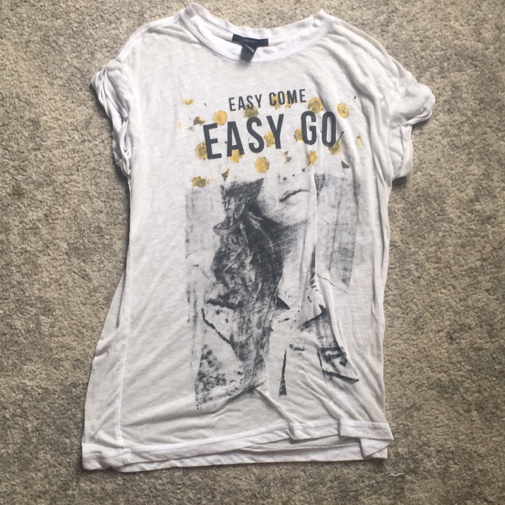 NWOT forever XXI tee